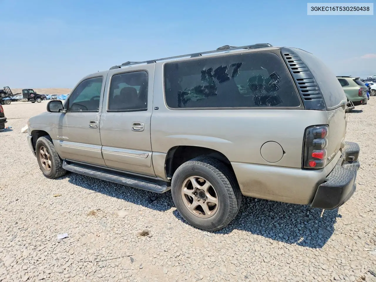 2003 GMC Yukon Xl C1500 VIN: 3GKEC16T53G250438 Lot: 58241856