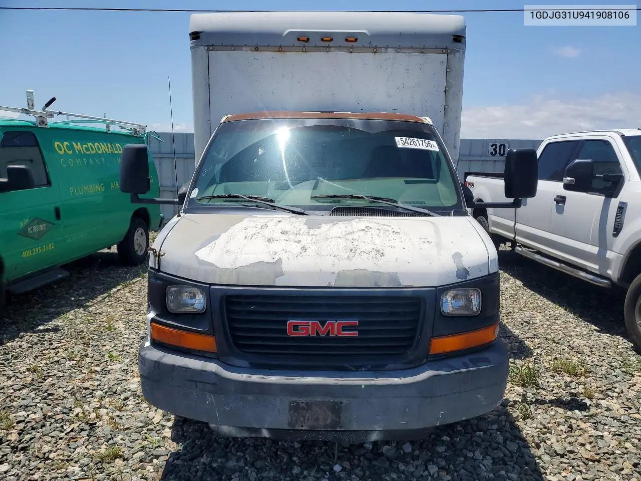 2004 GMC Savana Cutaway G3500 VIN: 1GDJG31U941908106 Lot: 54261756