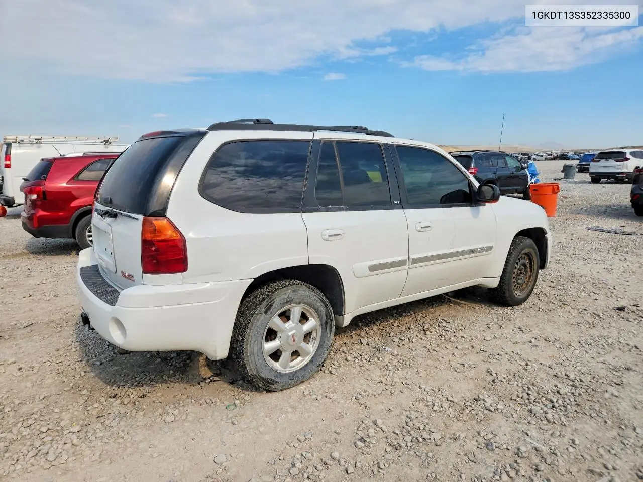 2005 GMC Envoy VIN: 1GKDT13S352335300 Lot: 58129766