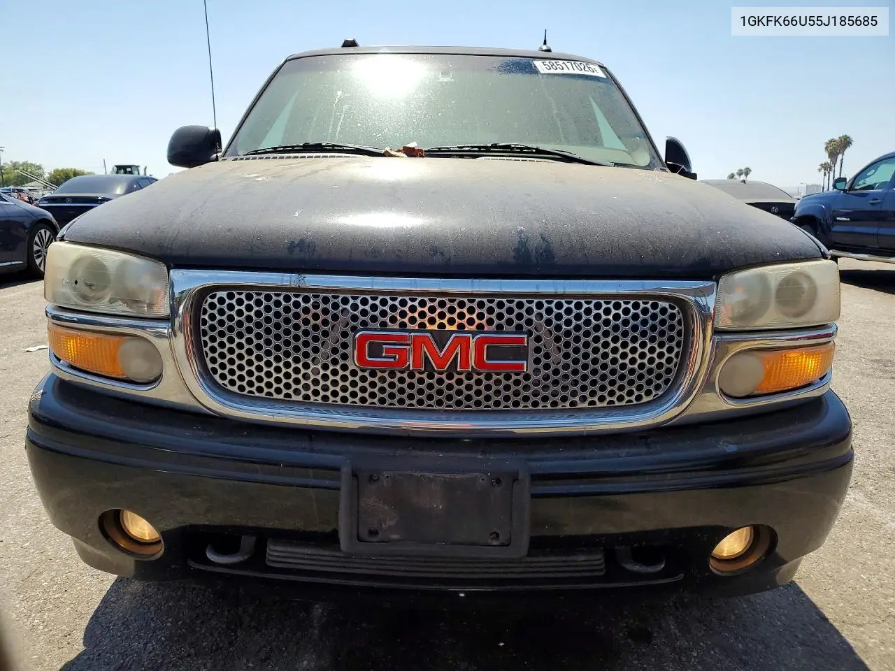 2005 GMC Yukon Xl Denali VIN: 1GKFK66U55J185685 Lot: 58517026