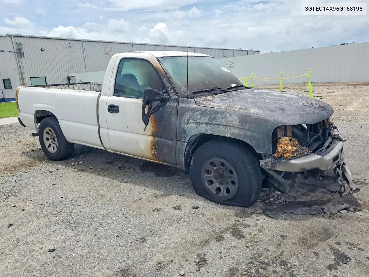 2006 GMC New Sierra C1500 VIN: 3GTEC14X96G168198 Lot: 57813456