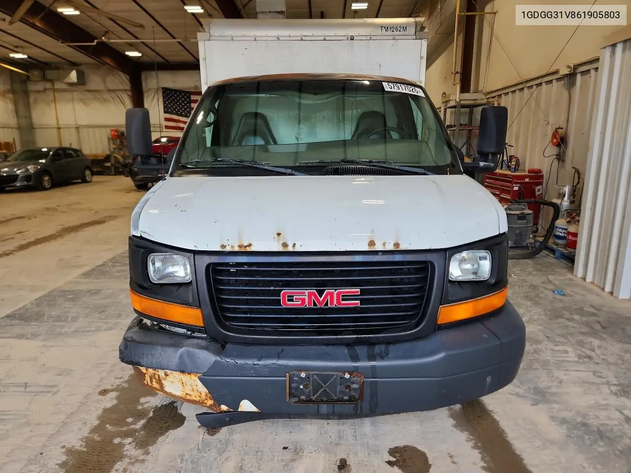 2006 GMC Savana Cutaway G3500 VIN: 1GDGG31V861905803 Lot: 57917026