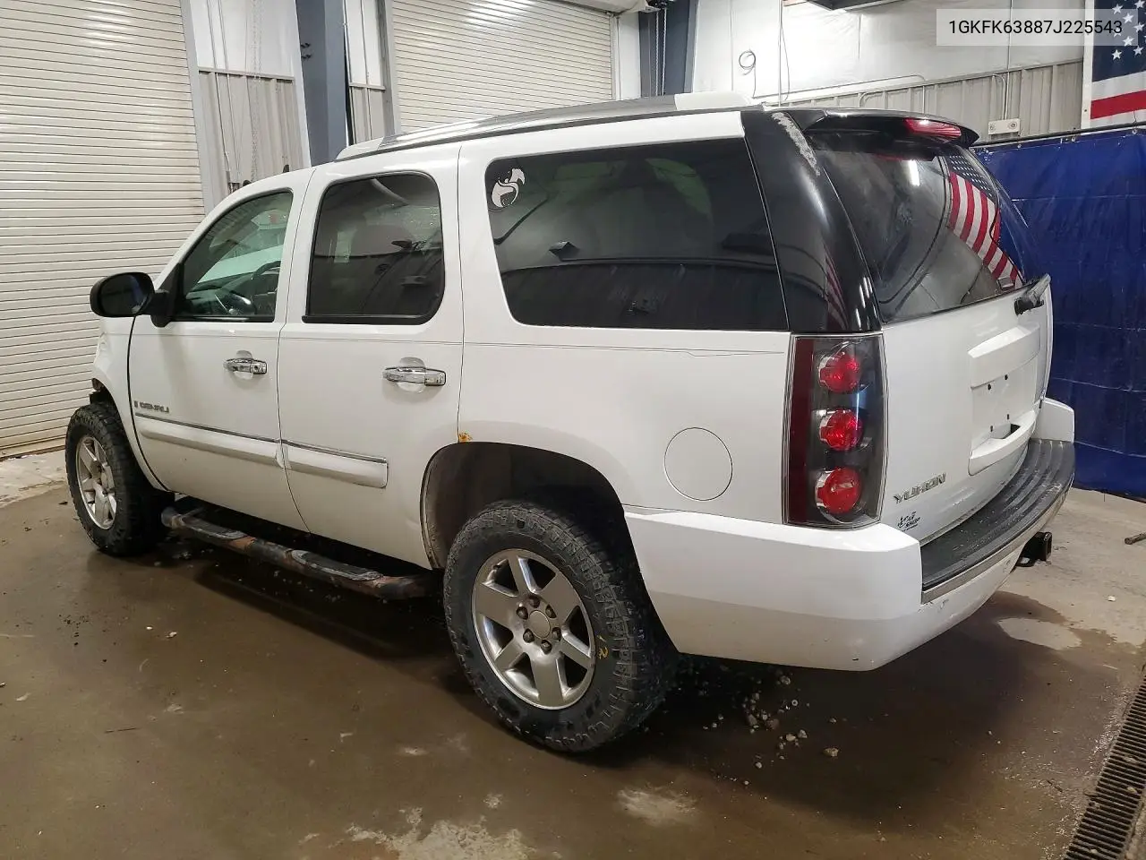 2007 GMC Yukon Denali VIN: 1GKFK63887J225543 Lot: 58707476