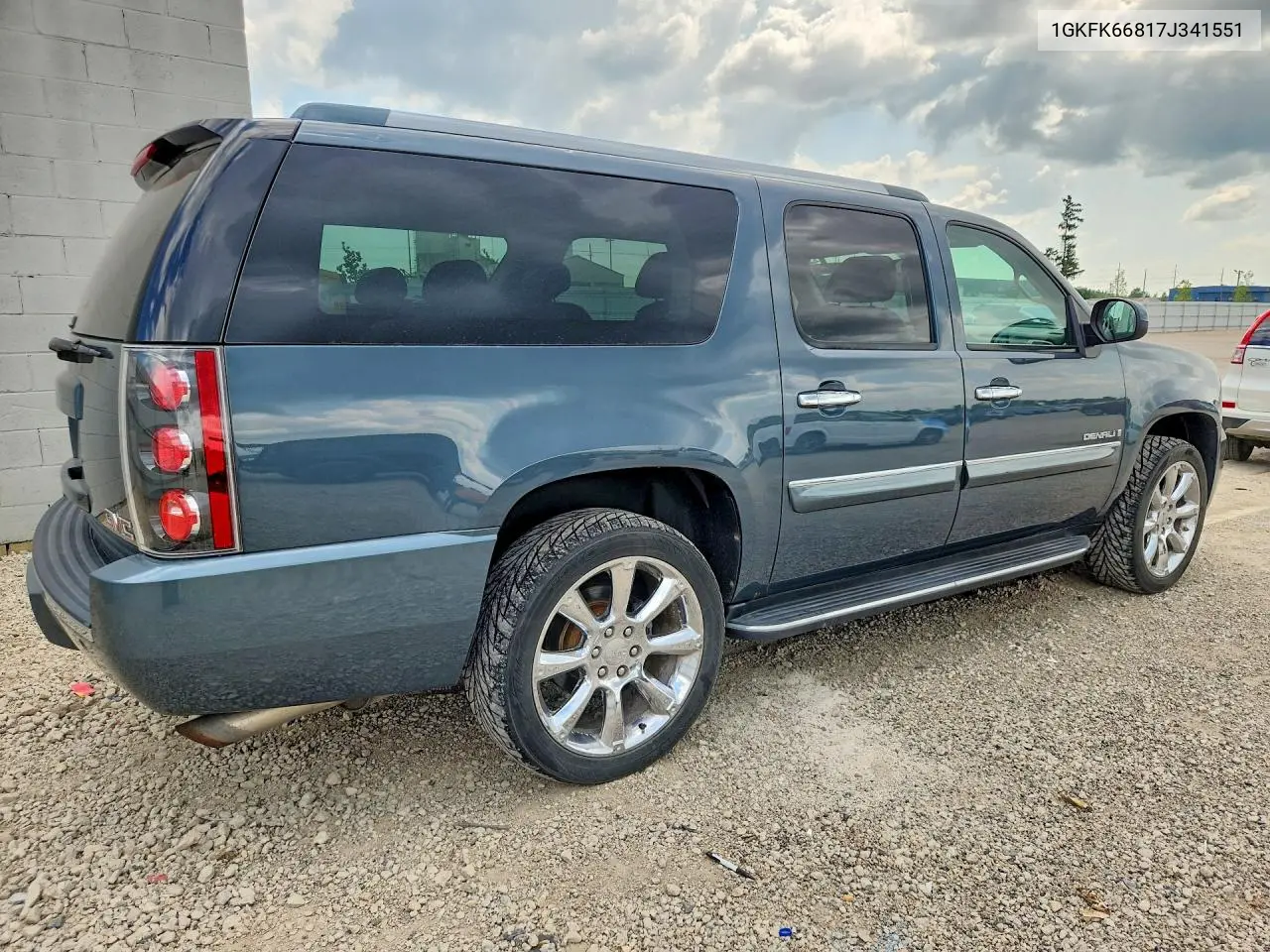 2007 GMC Yukon Xl Denali VIN: 1GKFK66817J341551 Lot: 61004406