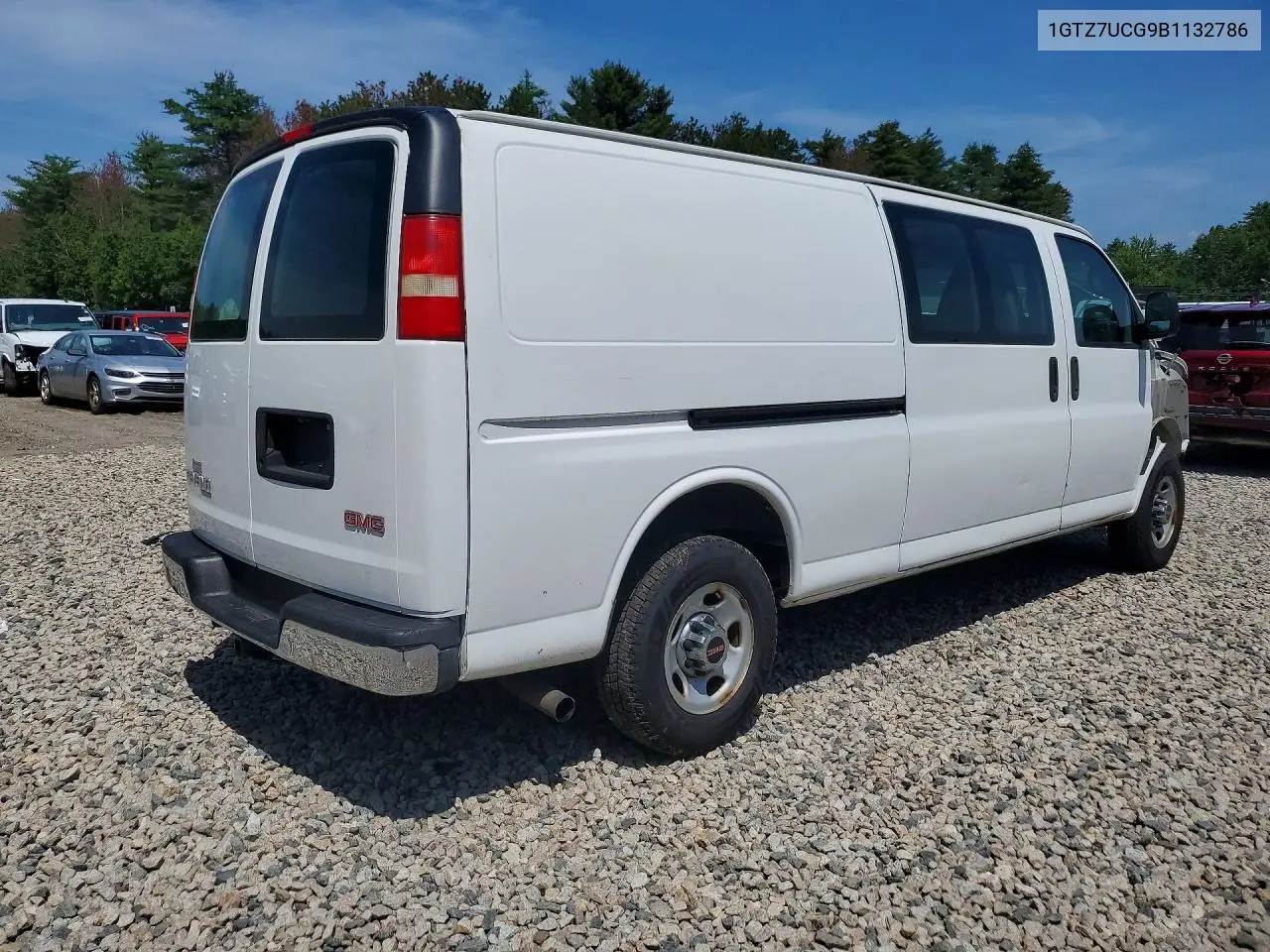 2011 GMC Savana G3500 VIN: 1GTZ7UCG9B1132786 Lot: 59608246