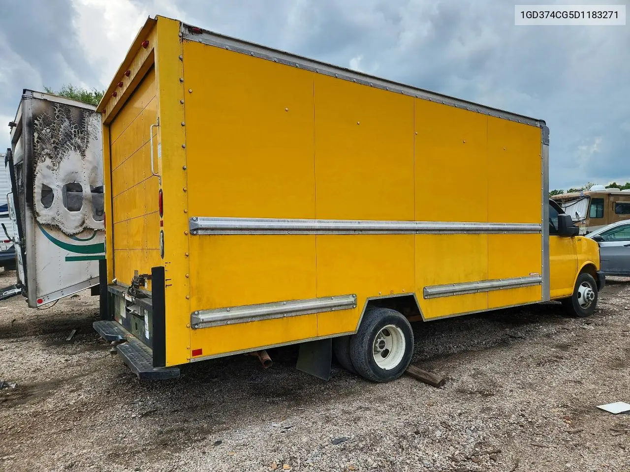 2013 GMC Savana Box Truck VIN: 1GD374CG5D1183271 Lot: 58745956
