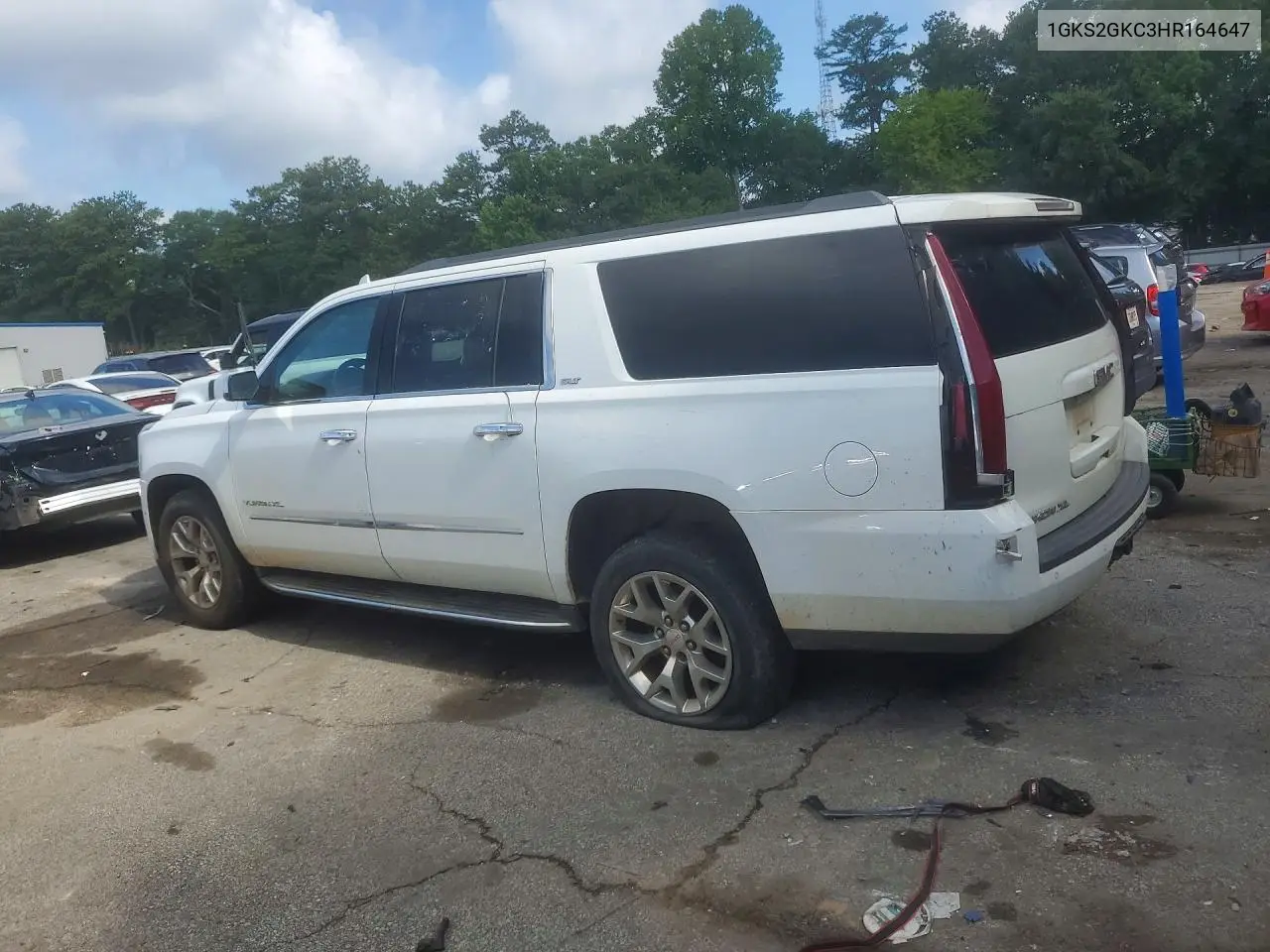 2017 GMC Yukon Xl K1500 Slt VIN: 1GKS2GKC3HR164647 Lot: 61414656