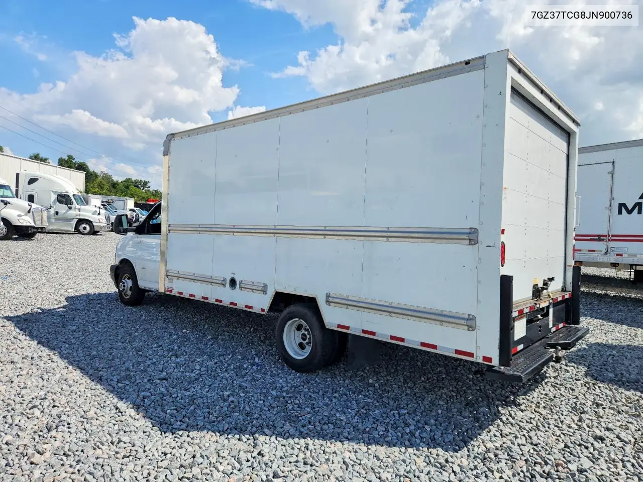 2018 GMC Savana Box Truck VIN: 7GZ37TCG8JN900736 Lot: 57249696