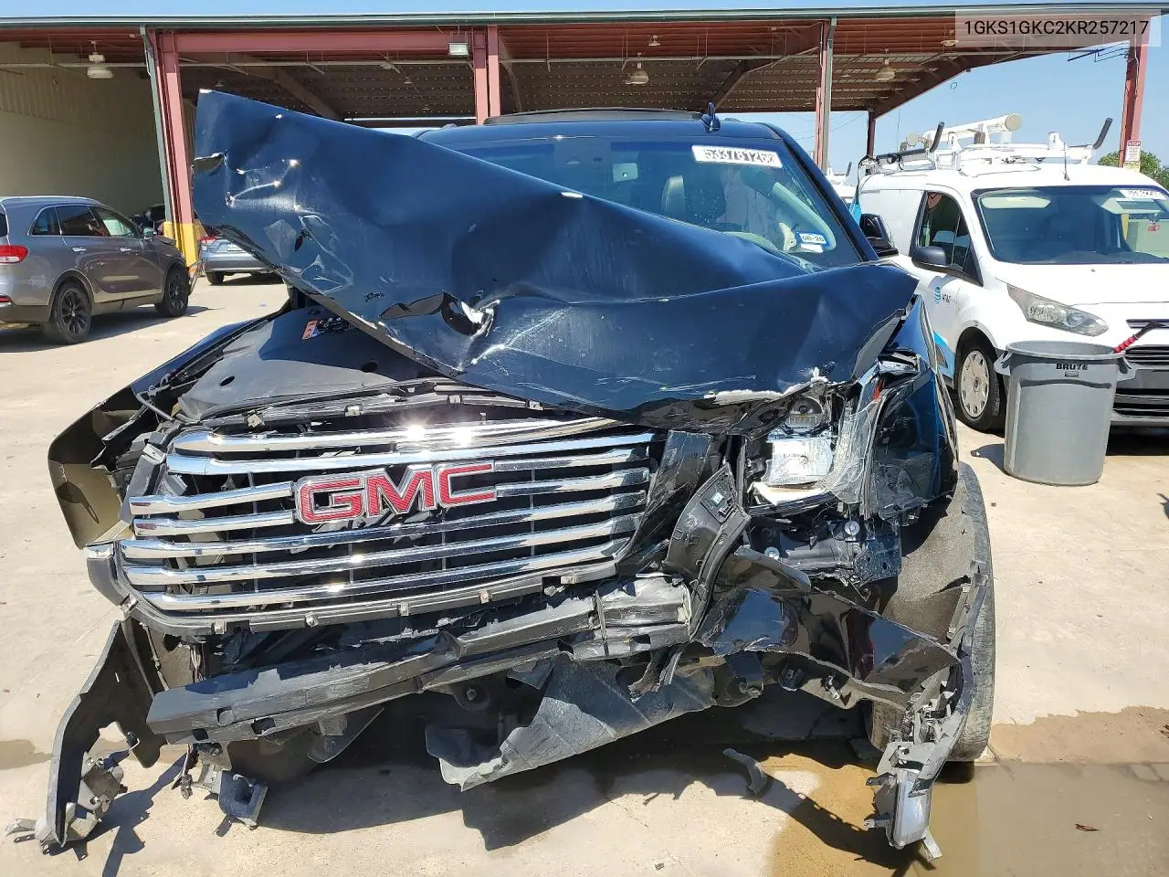 2019 GMC Yukon Xl C1500 Slt VIN: 1GKS1GKC2KR257217 Lot: 53378126