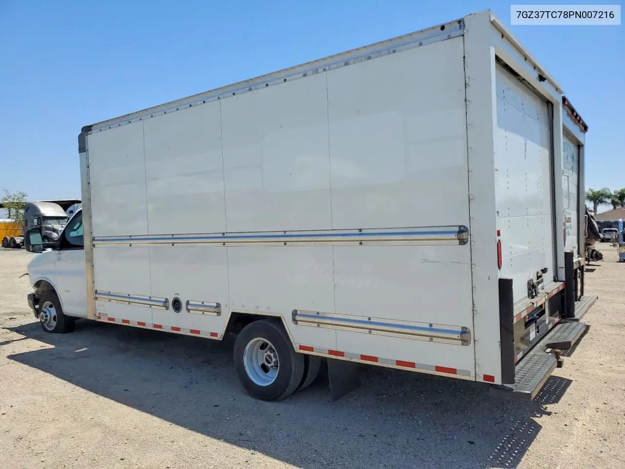 2023 GMC Savana Cut - Box Truck VIN: 7GZ37TC78PN007216 Lot: 58437086