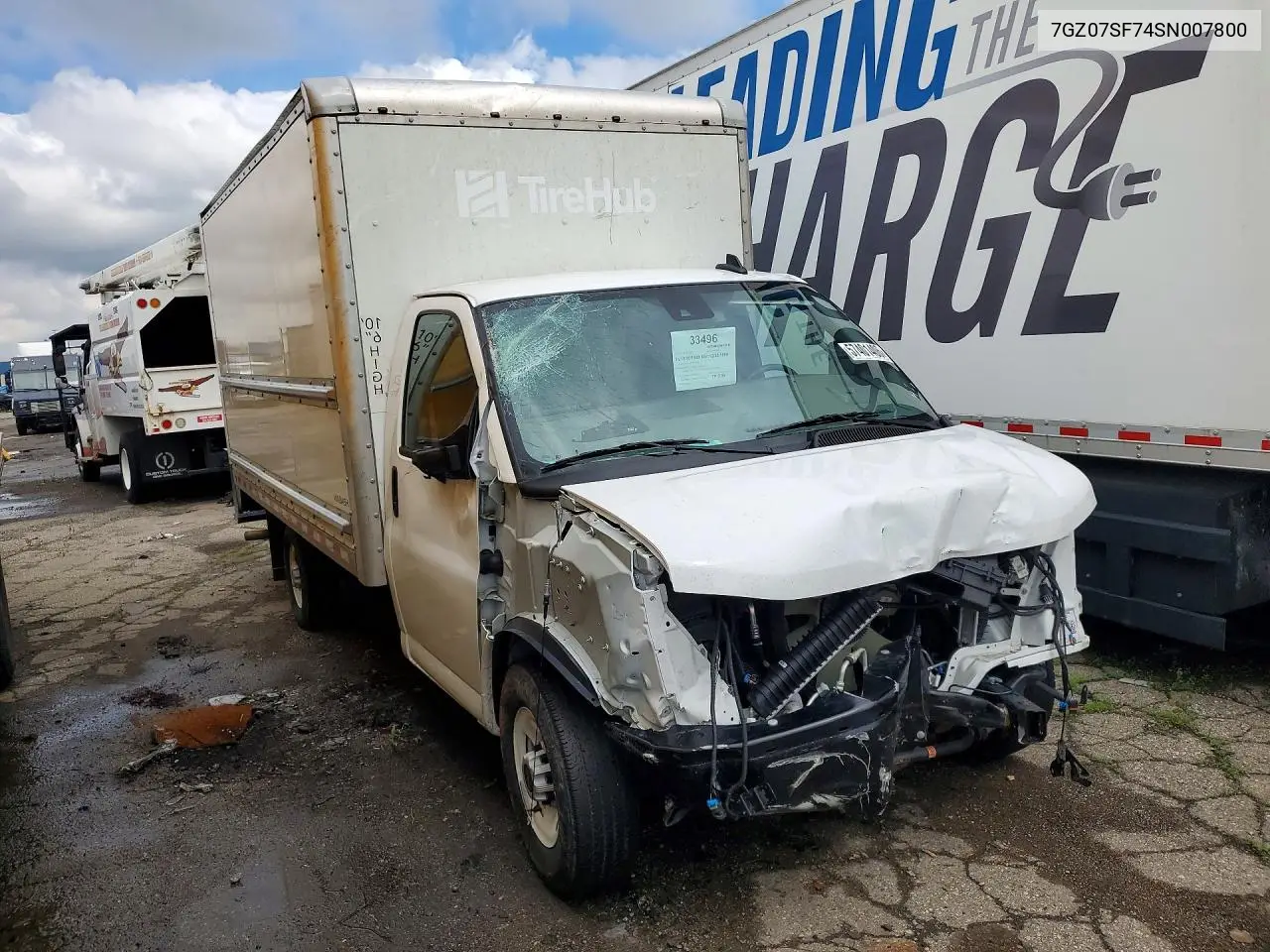 2025 GMC Savana Cut - Box Truck VIN: 7GZ07SF74SN007800 Lot: 57401406