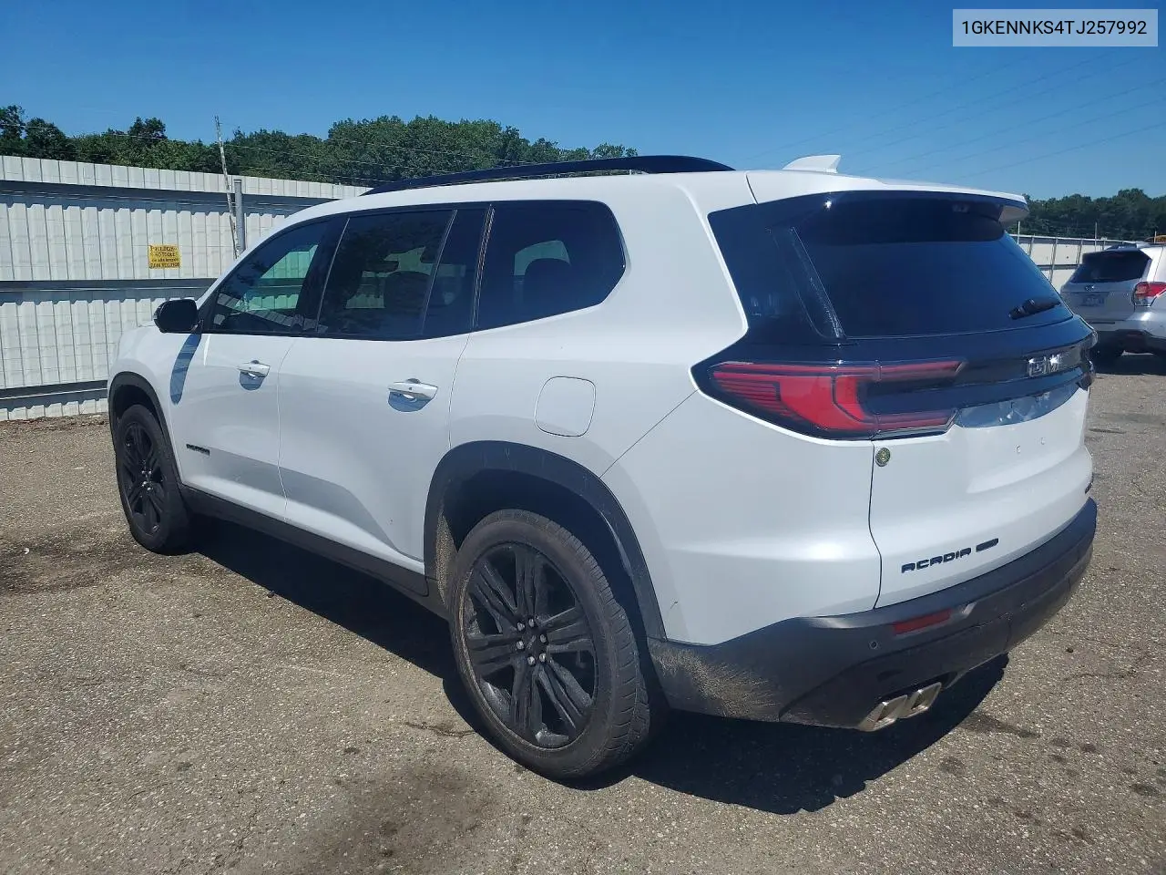 2026 GMC Acadia Elevation VIN: 1GKENNKS4TJ257992 Lot: 58195126