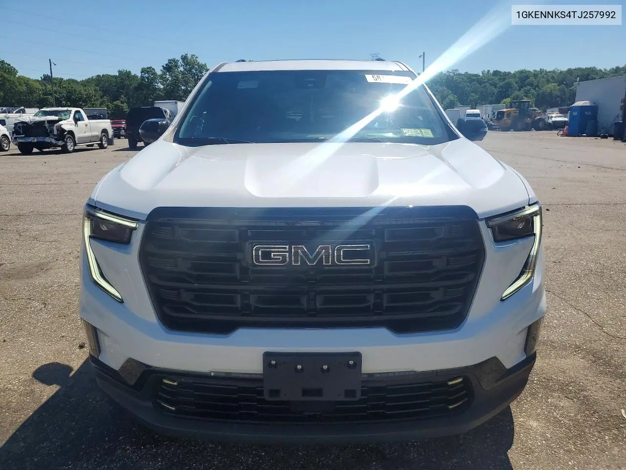 2026 GMC Acadia Elevation VIN: 1GKENNKS4TJ257992 Lot: 58195126