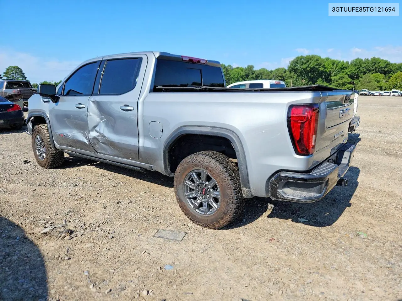 2026 GMC Sierra K1500 At4X VIN: 3GTUUFE85TG121694 Lot: 59907276