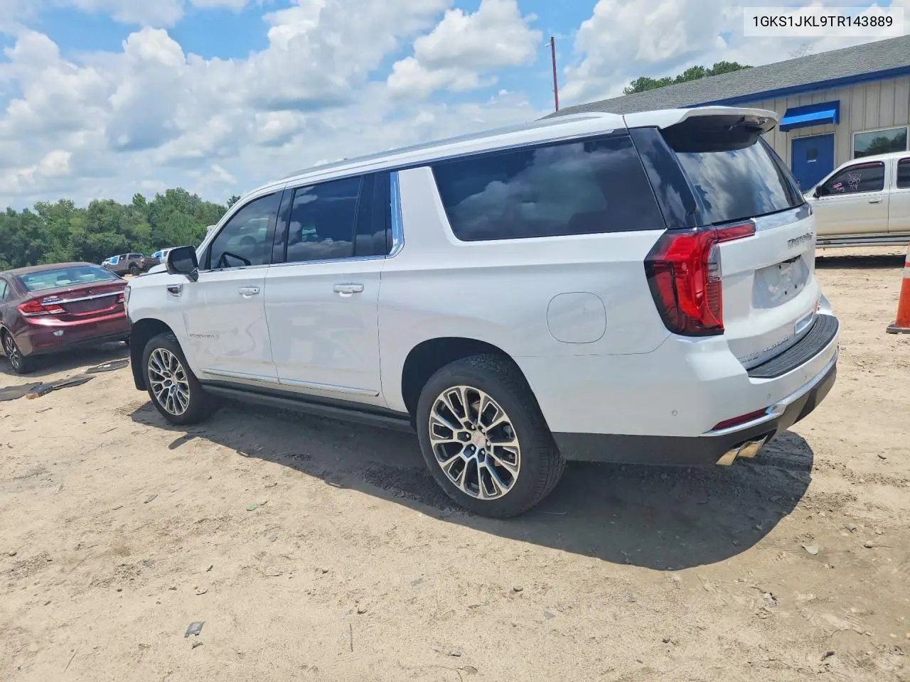 2026 GMC Yukon Xl Denali VIN: 1GKS1JKL9TR143889 Lot: 61752686