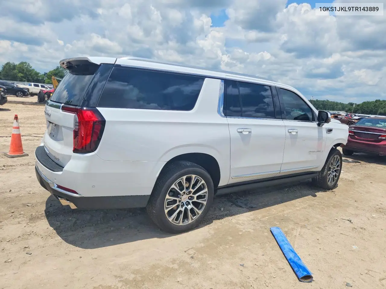 2026 GMC Yukon Xl Denali VIN: 1GKS1JKL9TR143889 Lot: 61752686