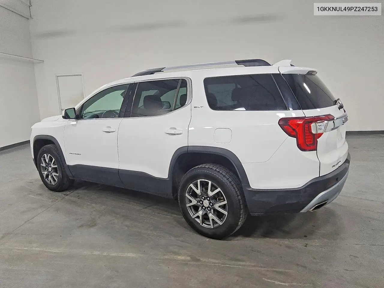 2023 GMC Acadia Slt VIN: 1GKKNUL49PZ247253 Lot: 59796596