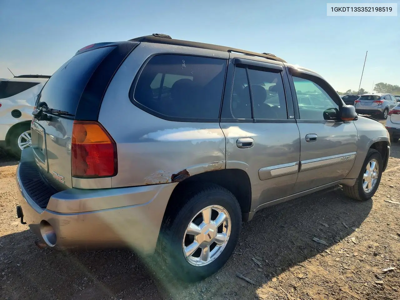 2005 GMC Envoy VIN: 1GKDT13S352198519 Lot: 59824906