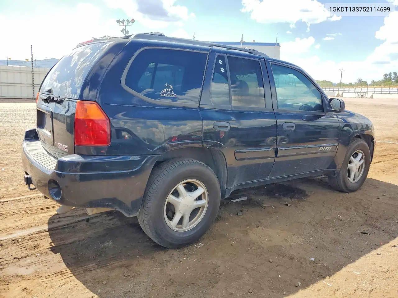 2005 GMC Envoy VIN: 1GKDT13S752114699 Lot: 61761886
