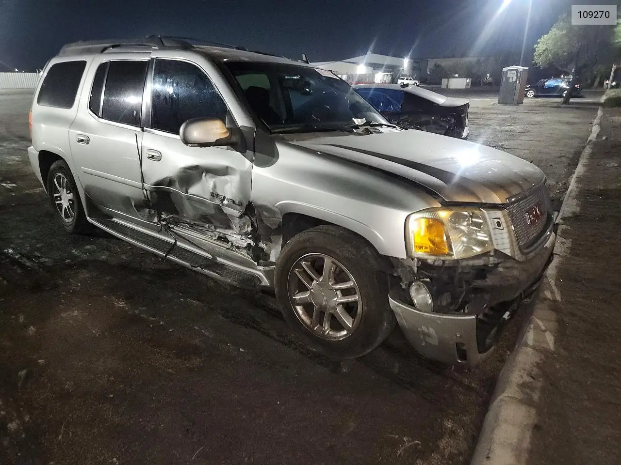 2006 GMC Envoy Denali Xl VIN: 109270 Lot: 60317666