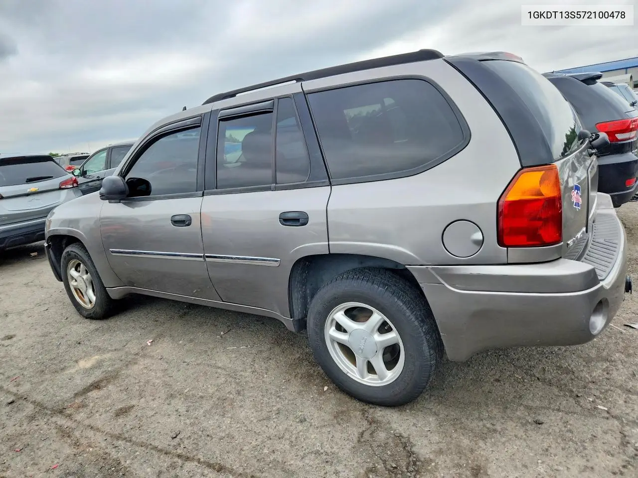 2007 GMC Envoy VIN: 1GKDT13S572100478 Lot: 60108106