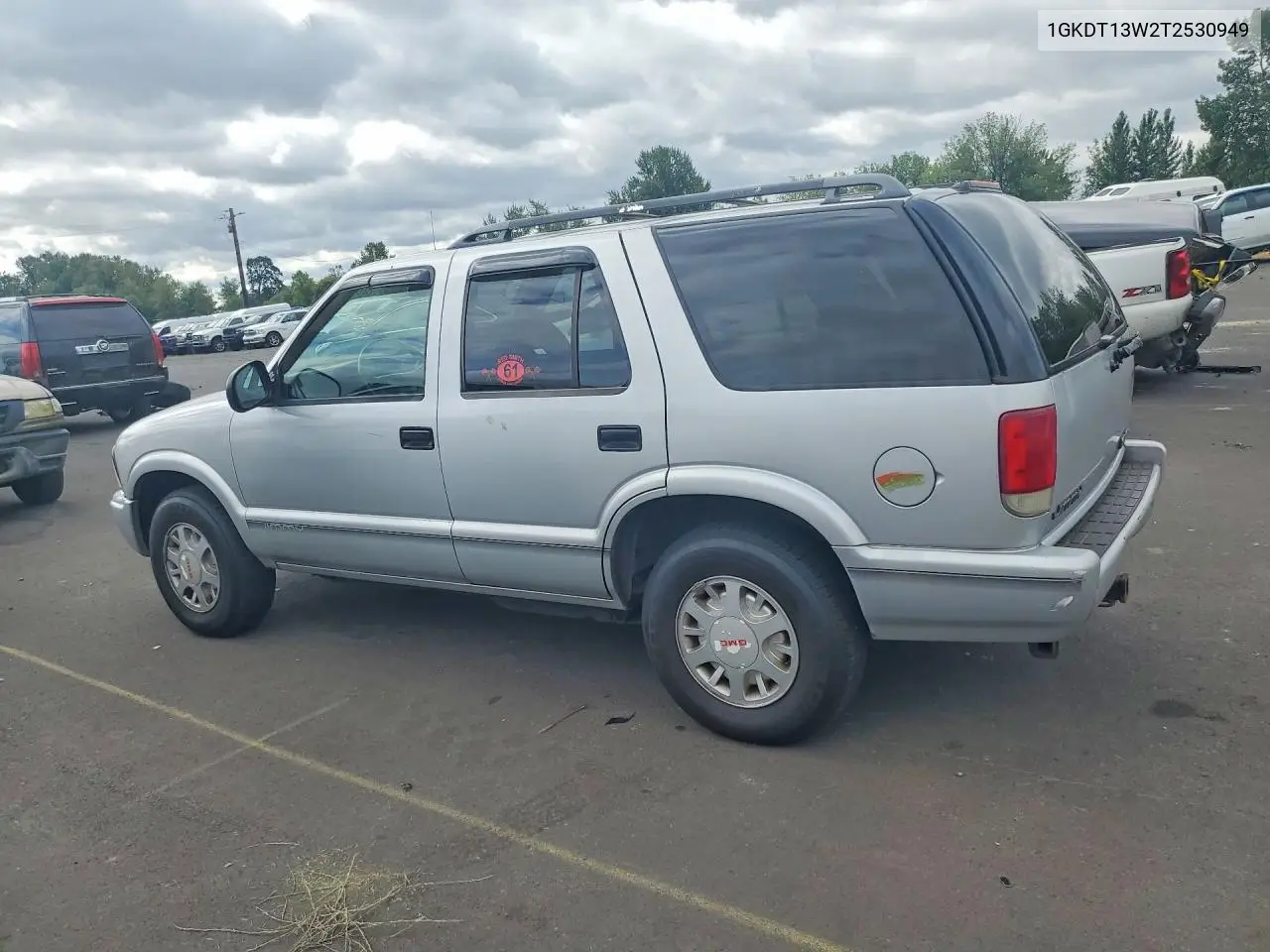 1996 GMC Jimmy VIN: 1GKDT13W2T2530949 Lot: 59224596