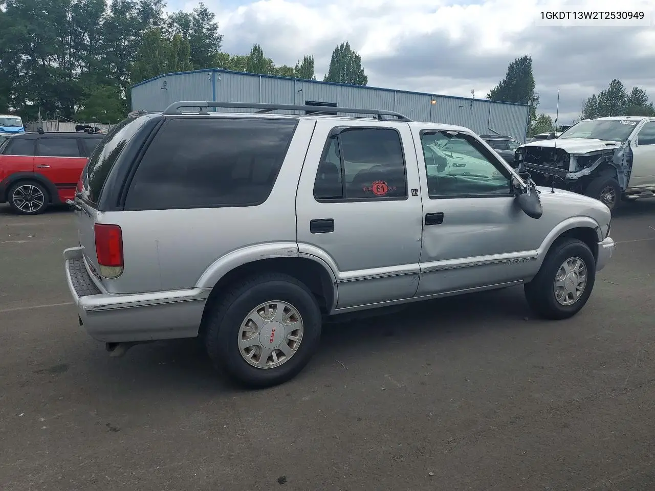 1996 GMC Jimmy VIN: 1GKDT13W2T2530949 Lot: 59224596