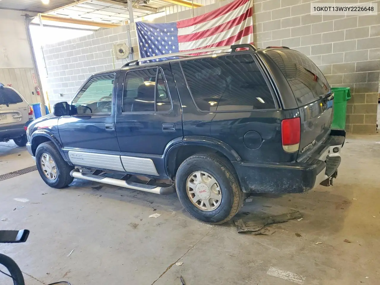2000 GMC Jimmy / Envoy VIN: 1GKDT13W3Y2226648 Lot: 48624956