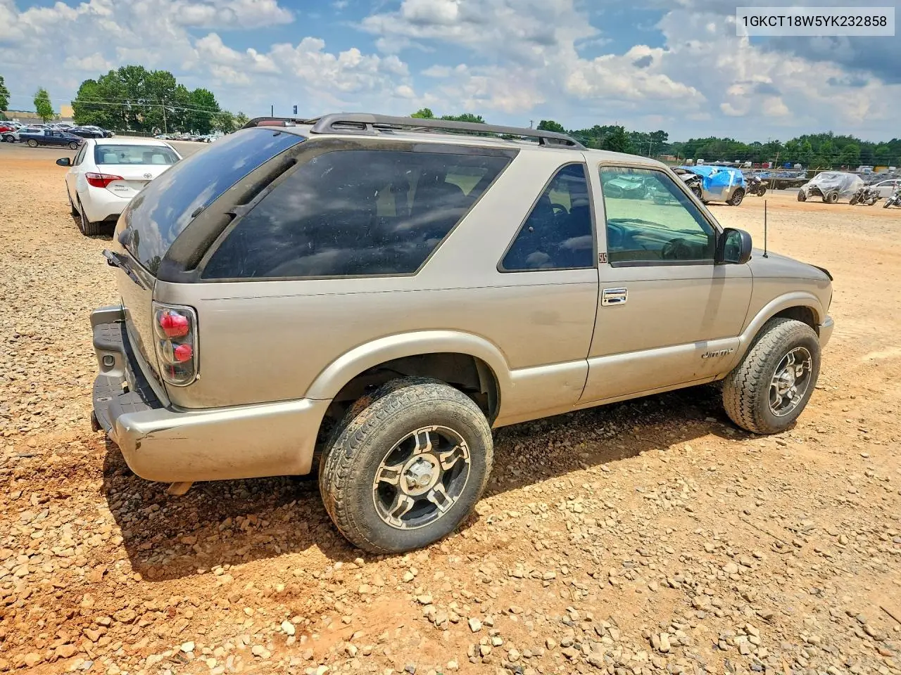 2000 GMC Jimmy VIN: 1GKCT18W5YK232858 Lot: 57065936