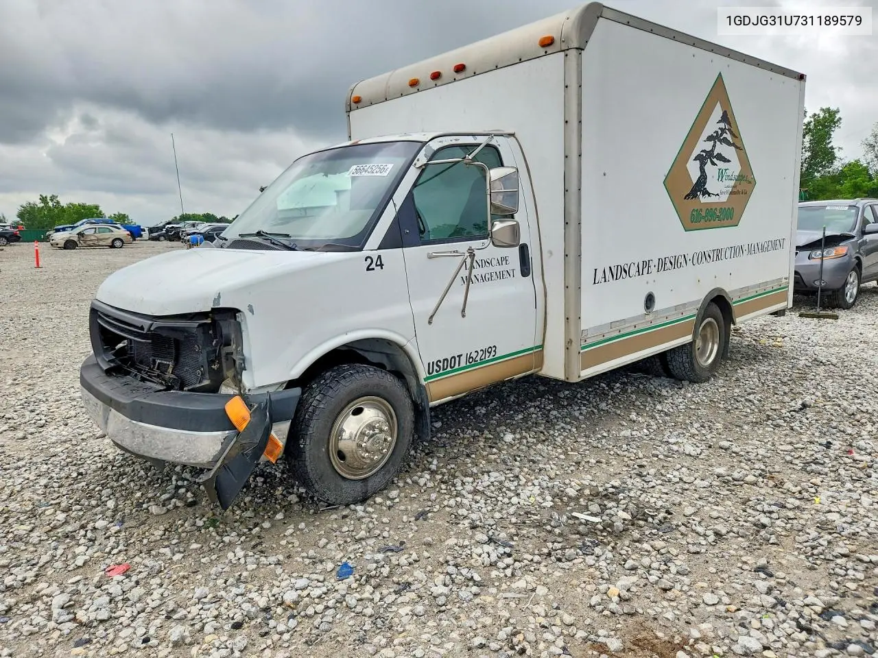 2003 GMC Savana Box Truck