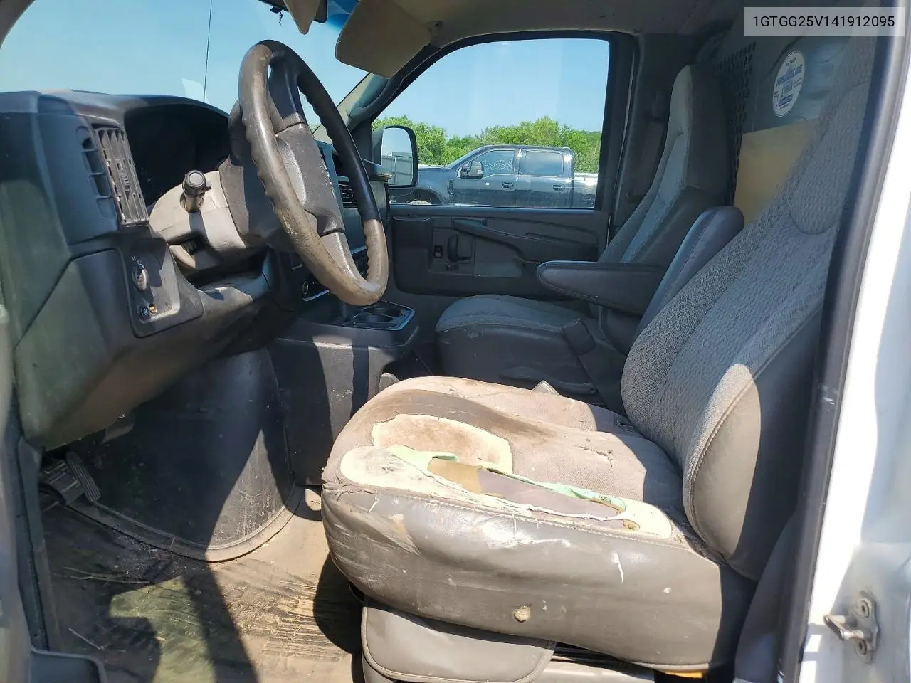 2004 GMC Savana G2500 VIN: 1GTGG25V141912095 Lot: 60062686