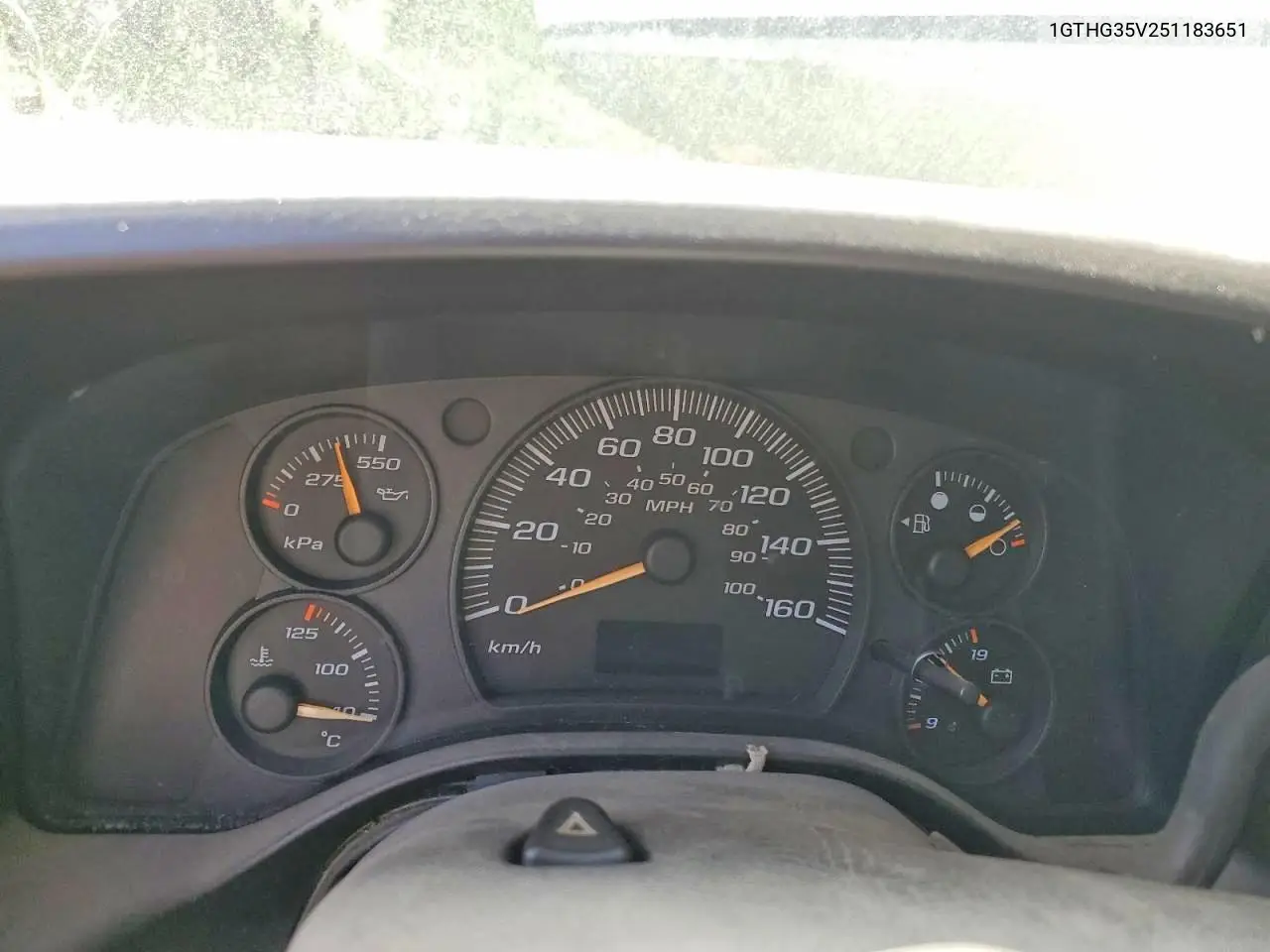 2005 GMC Savana G3500 VIN: 1GTHG35V251183651 Lot: 52514526