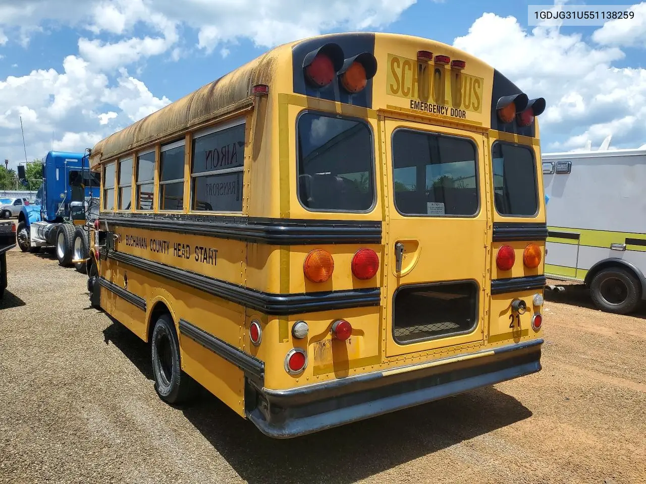 2005 GMC Savana School Bus VIN: 1GDJG31U551138259 Lot: 58095636