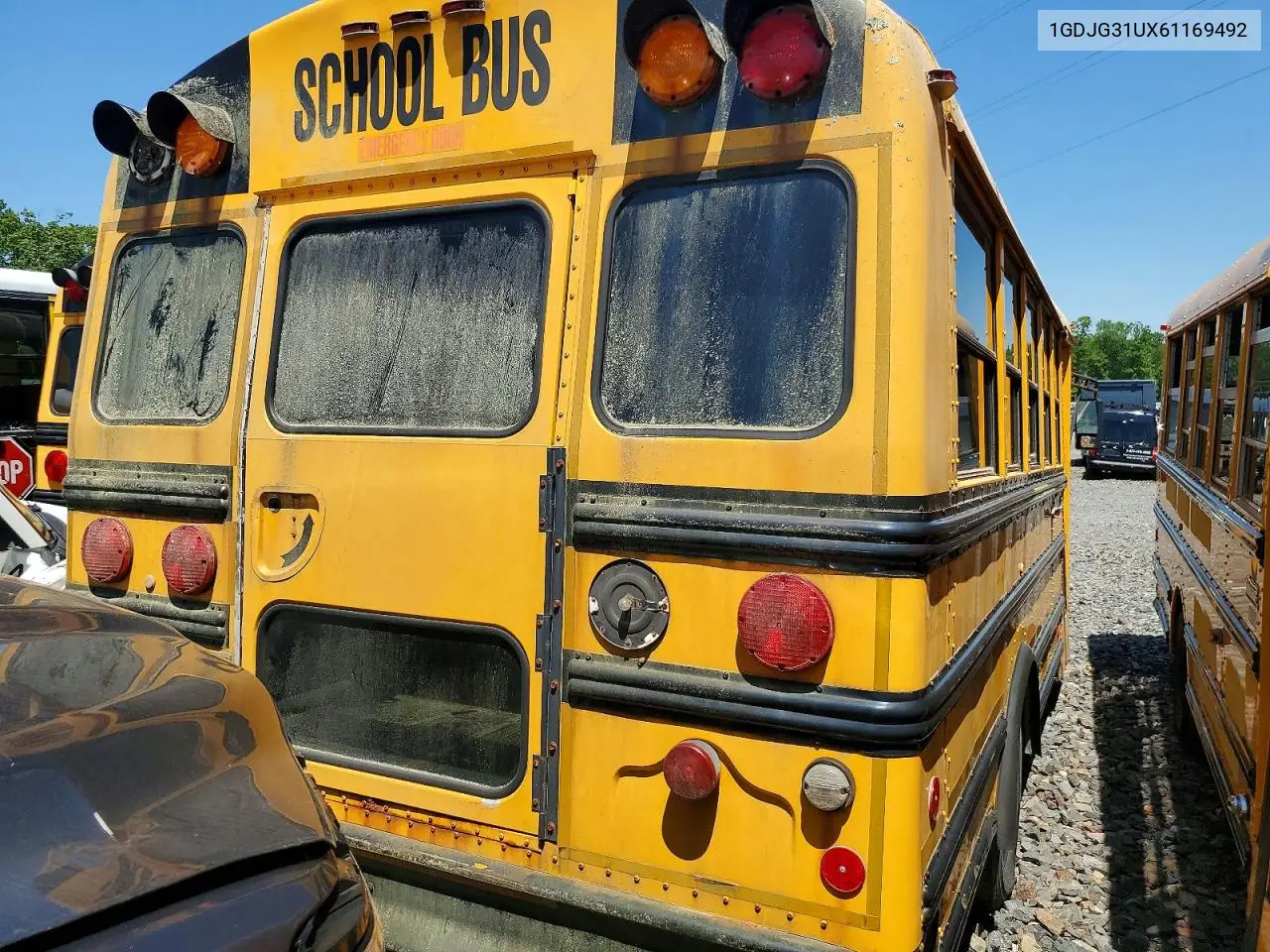 2006 GMC Savana Cut - School Bus VIN: 1GDJG31UX61169492 Lot: 55900556