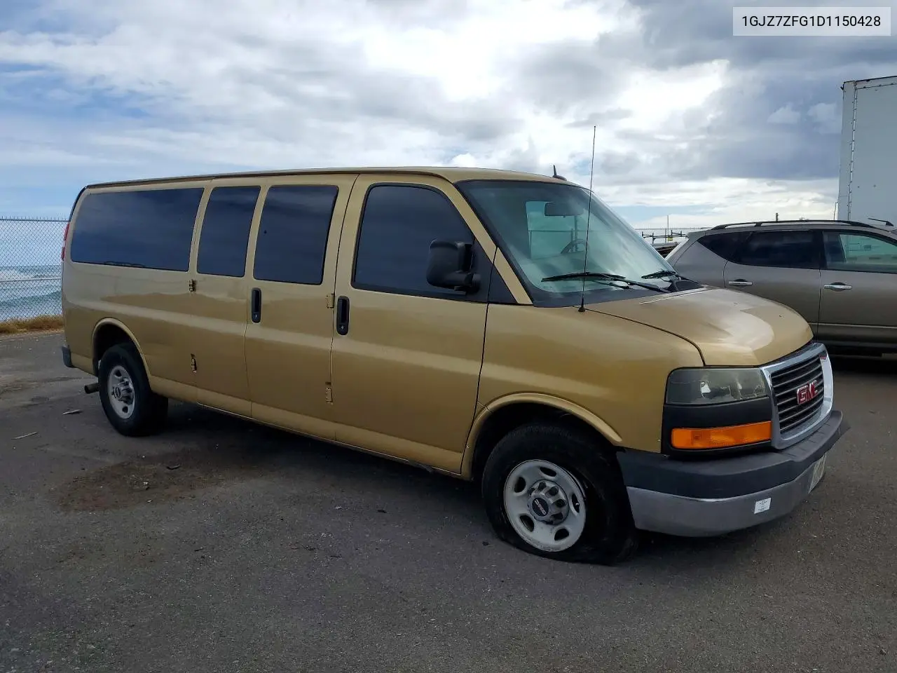 2013 GMC Savana G3500 Ls VIN: 1GJZ7ZFG1D1150428 Lot: 57135496