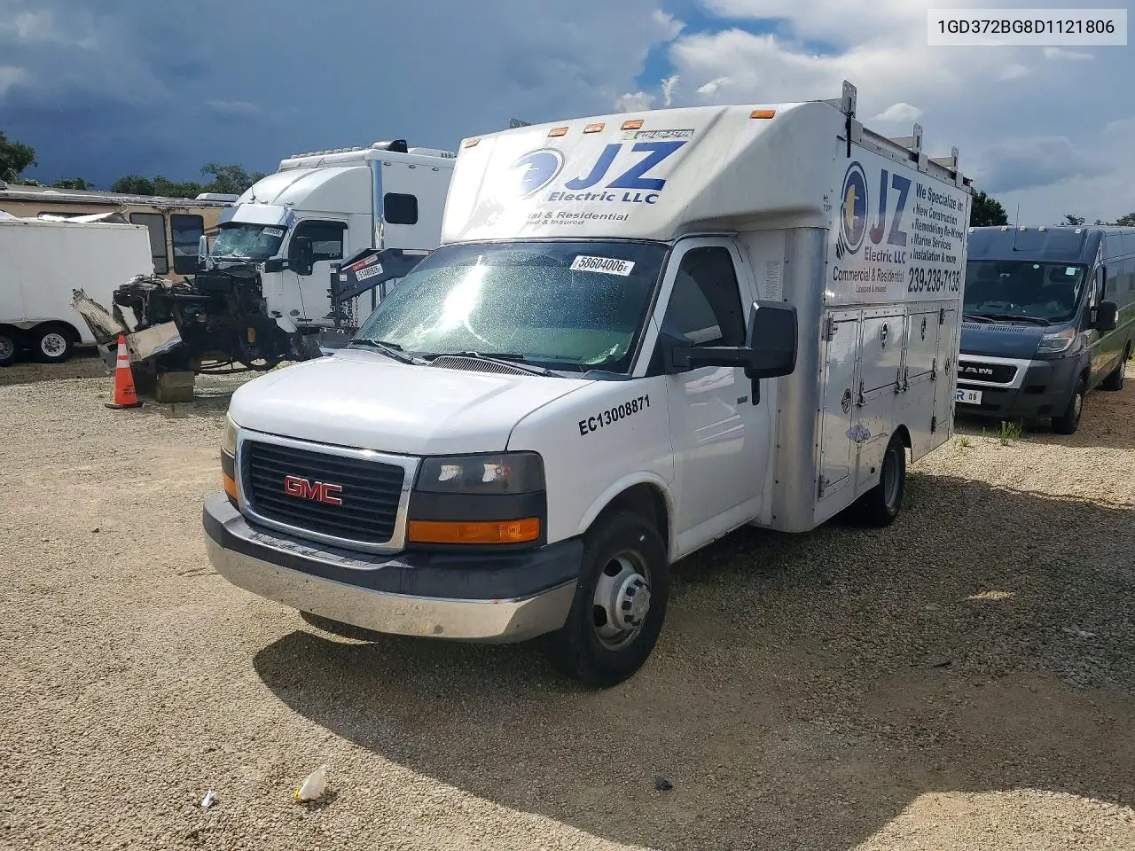 2013 GMC Savana Cutaway G3500 VIN: 1GD372BG8D1121806 Lot: 58604006