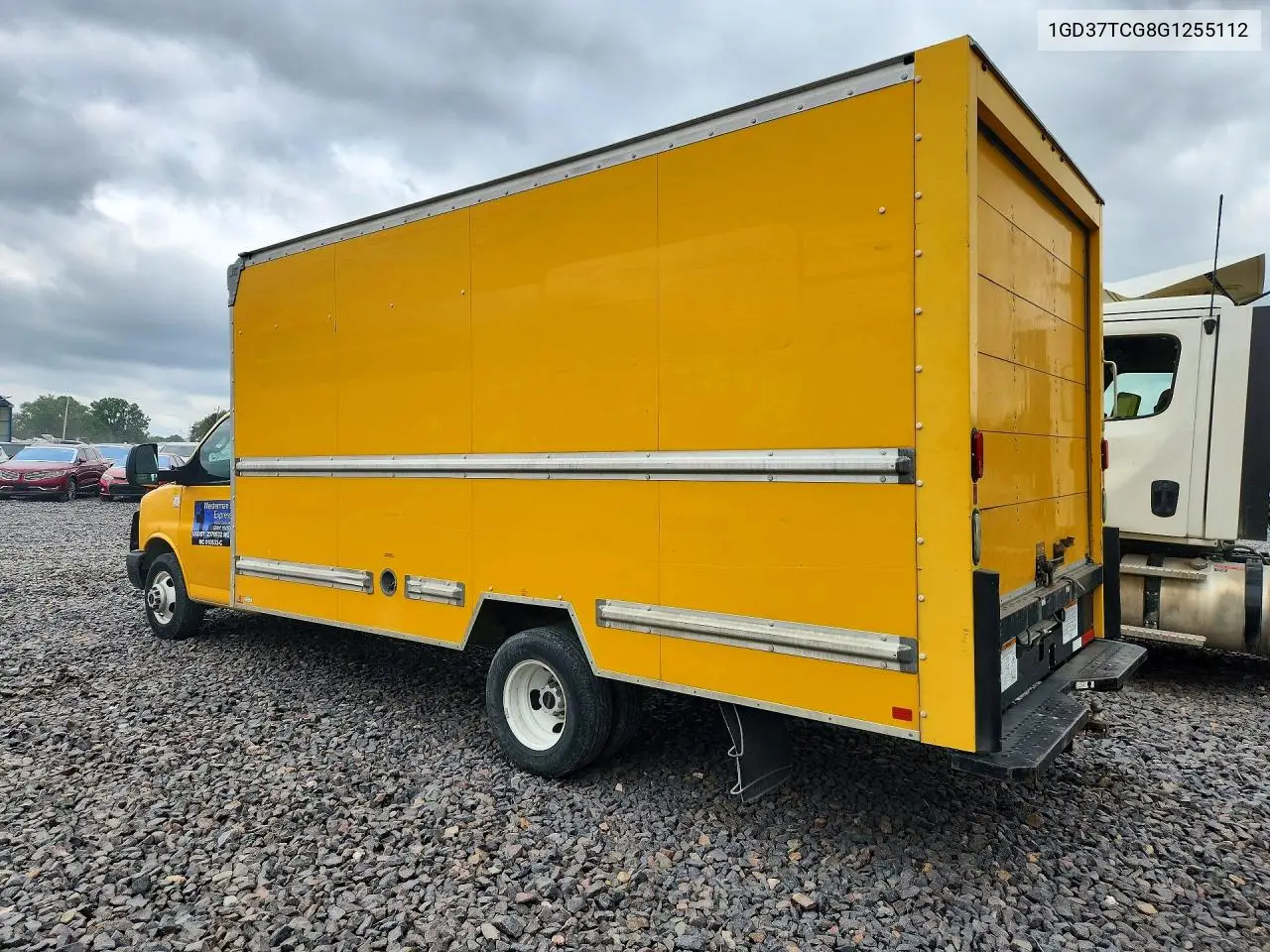 2016 GMC Savana Box Truck VIN: 1GD37TCG8G1255112 Lot: 55335946