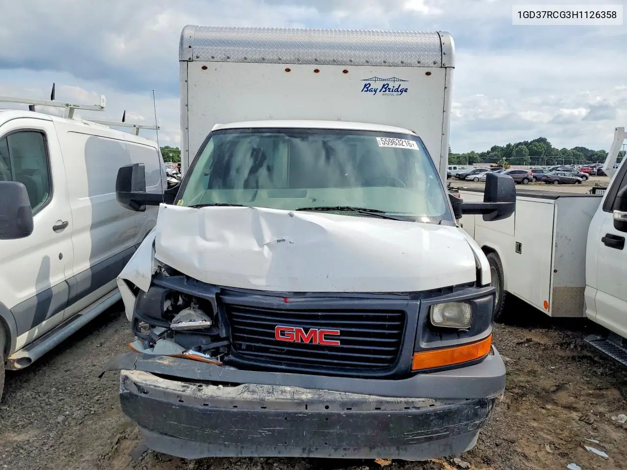 2017 GMC Savana Box Truck VIN: 1GD37RCG3H1126358 Lot: 55963216