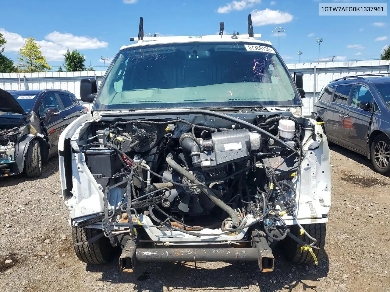 2019 GMC Savana G2500 VIN: 1GTW7AFG0K1337961 Lot: 57366136