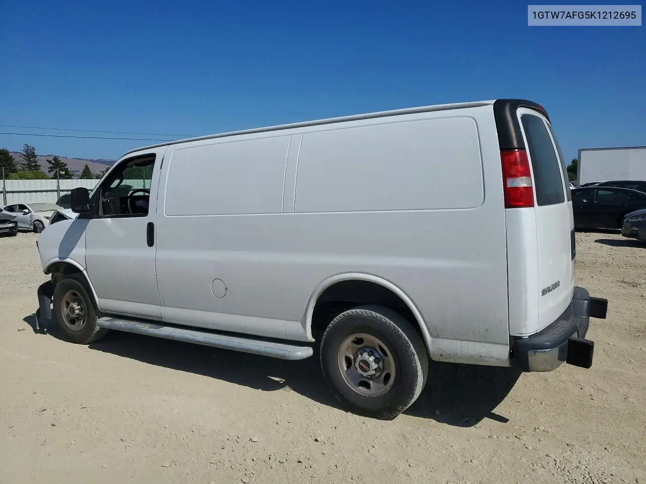 2019 GMC Savana G2500 VIN: 1GTW7AFG5K1212695 Lot: 61740336