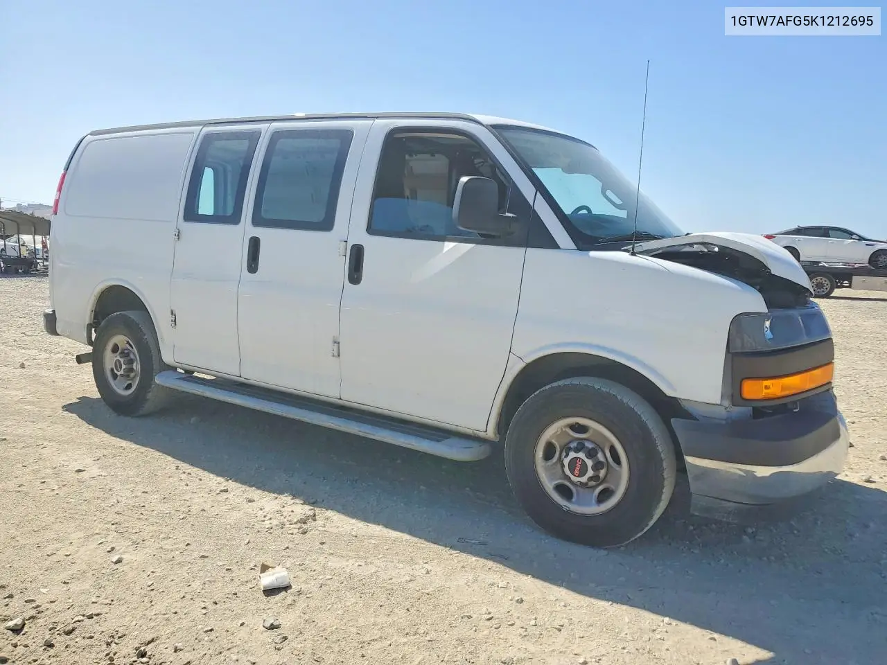 2019 GMC Savana G2500 VIN: 1GTW7AFG5K1212695 Lot: 61740336