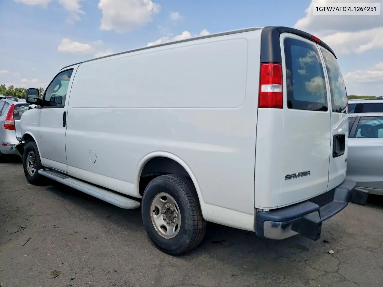 2020 GMC Savana 2500 Cargo Delivery Van VIN: 1GTW7AFG7L1264251 Lot: 60631196
