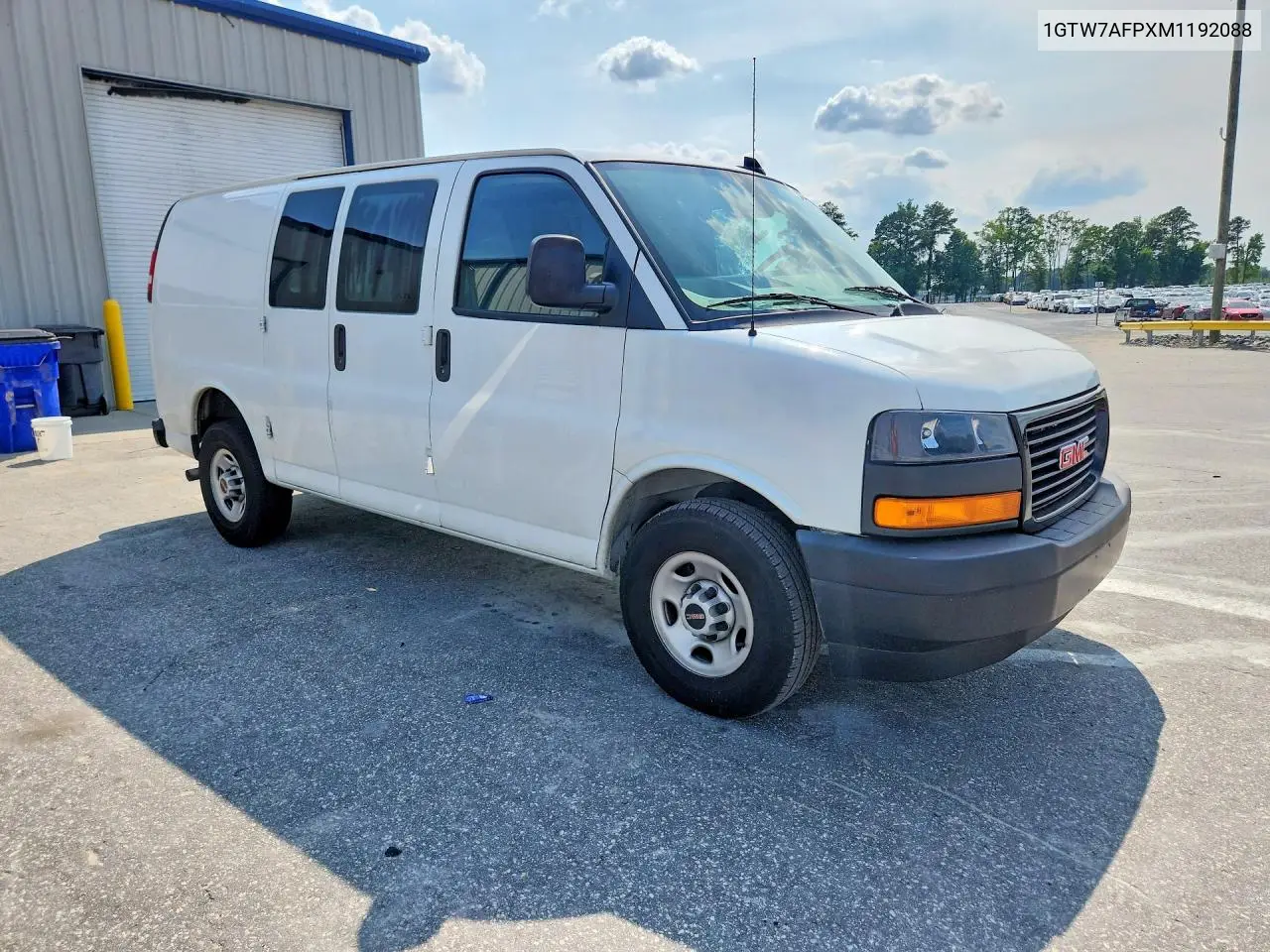 2021 GMC Savana 2500 Cargo Delivery Van VIN: 1GTW7AFPXM1192088 Lot: 58575966