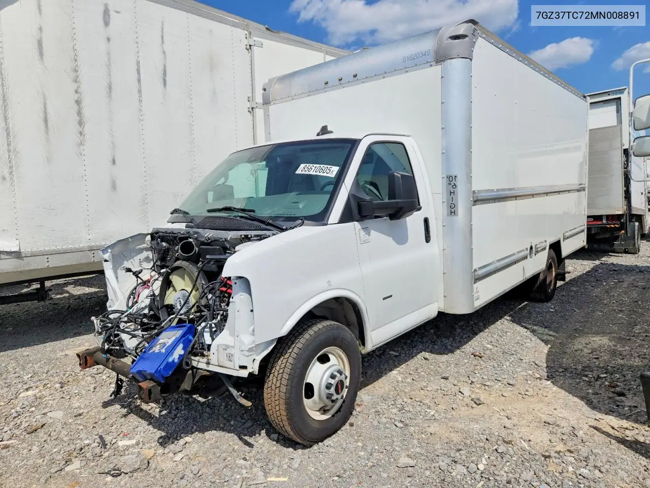 2021 GMC Savana Box Truck VIN: 7GZ37TC72MN008891 Lot: 59897316