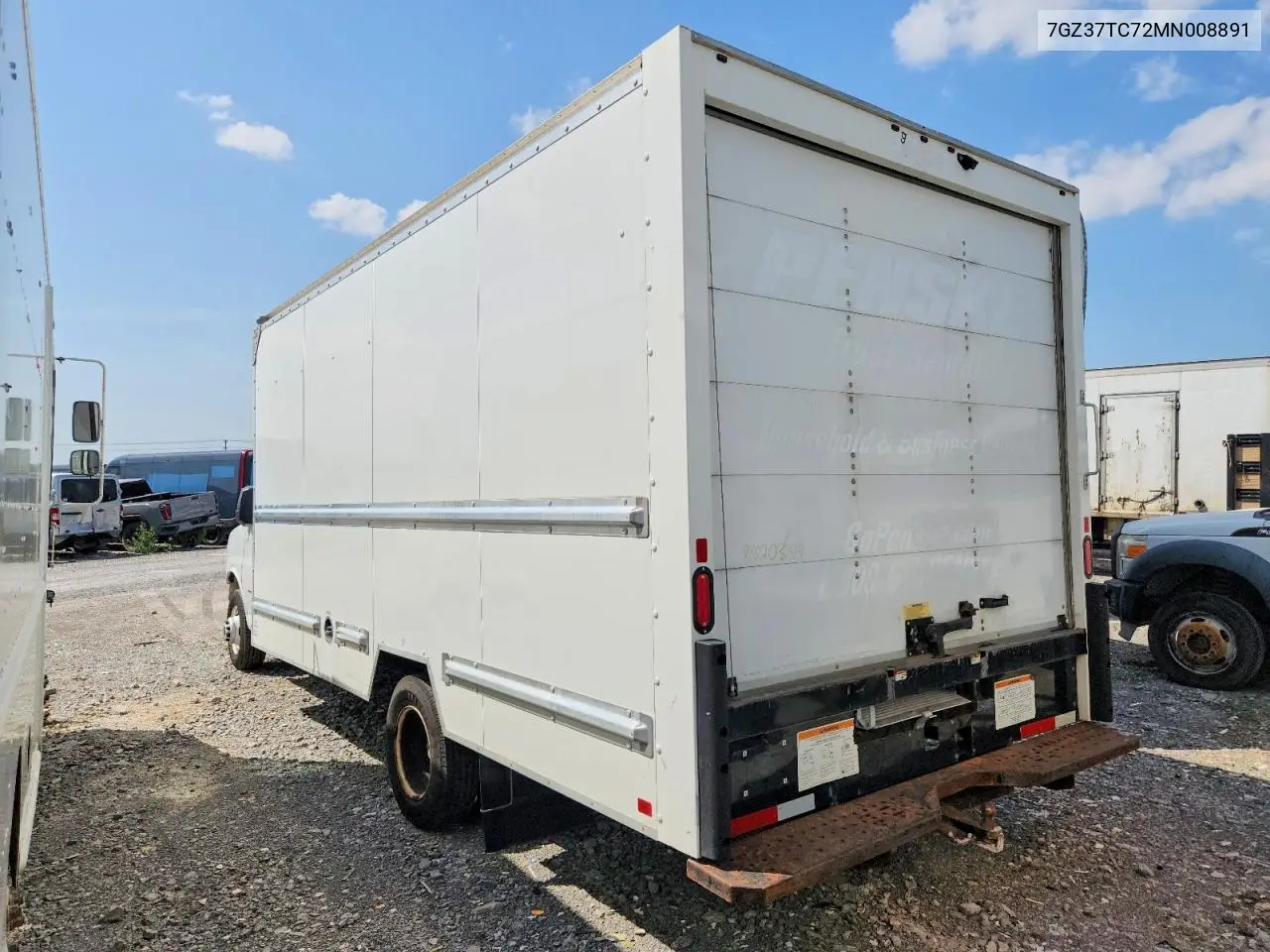 2021 GMC Savana Box Truck VIN: 7GZ37TC72MN008891 Lot: 59897316