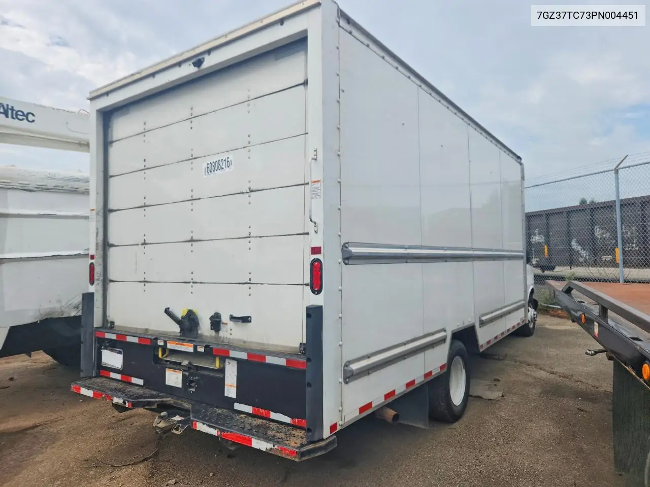 2023 GMC Savana Cutaway G3500 VIN: 7GZ37TC73PN004451 Lot: 60808216