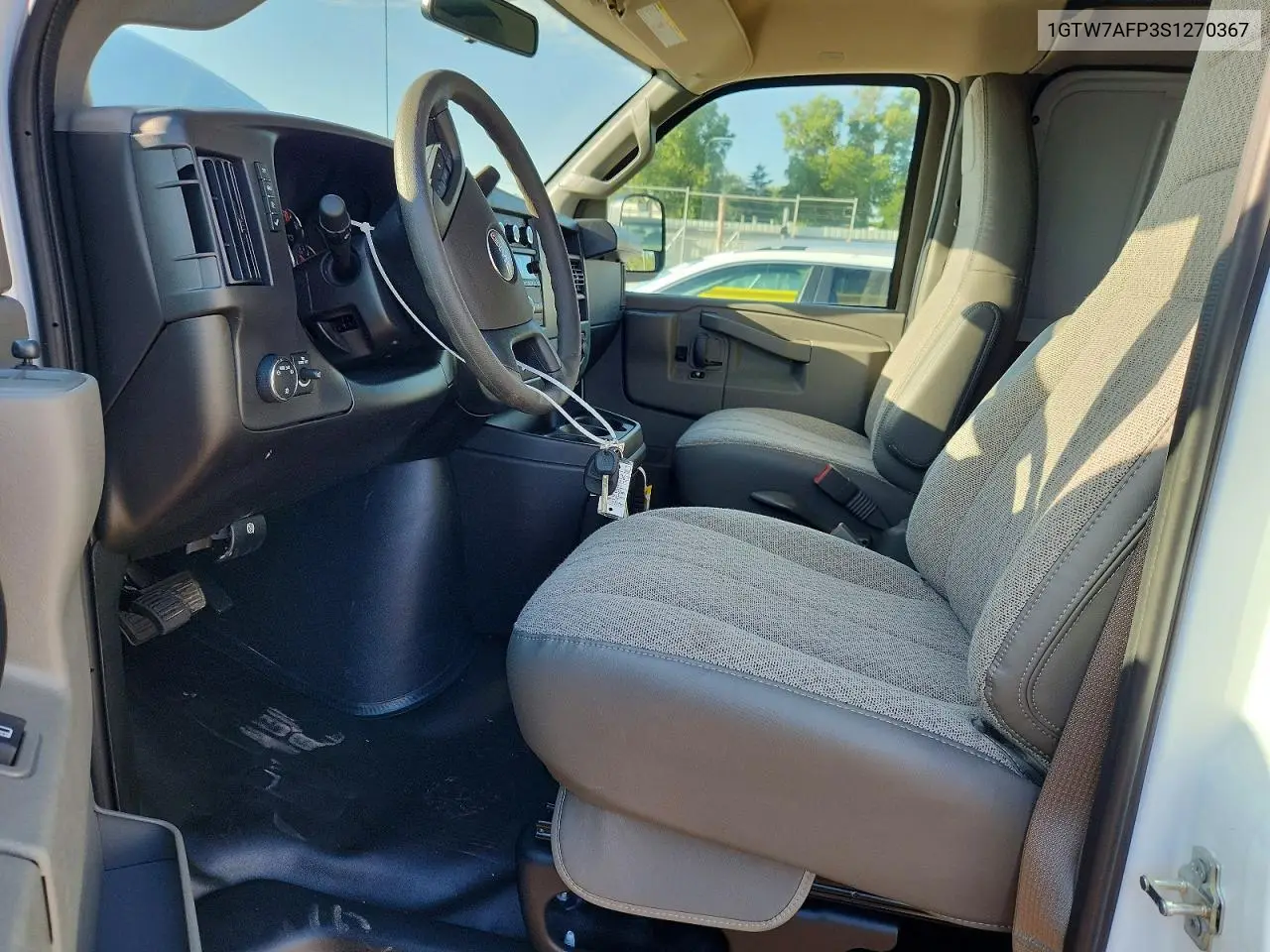 2025 GMC Savana G2500 VIN: 1GTW7AFP3S1270367 Lot: 60078476