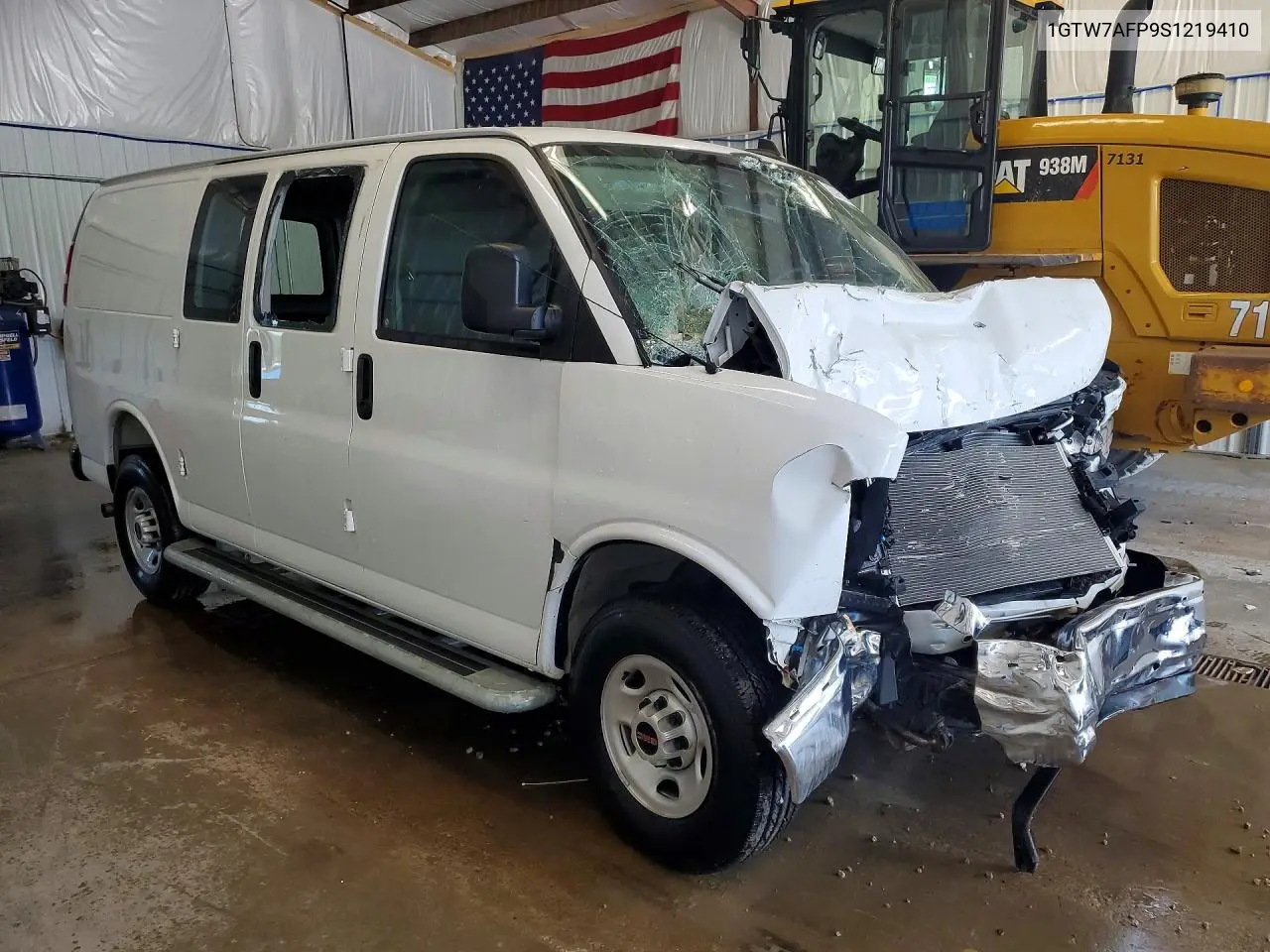 2025 GMC Savana 2500 Cargo Delivery Van VIN: 1GTW7AFP9S1219410 Lot: 60953456