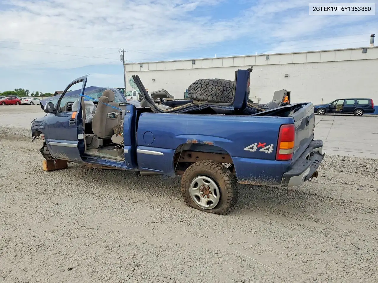 2000 GMC New Sierra K1500 VIN: 2GTEK19T6Y1353880 Lot: 60984396