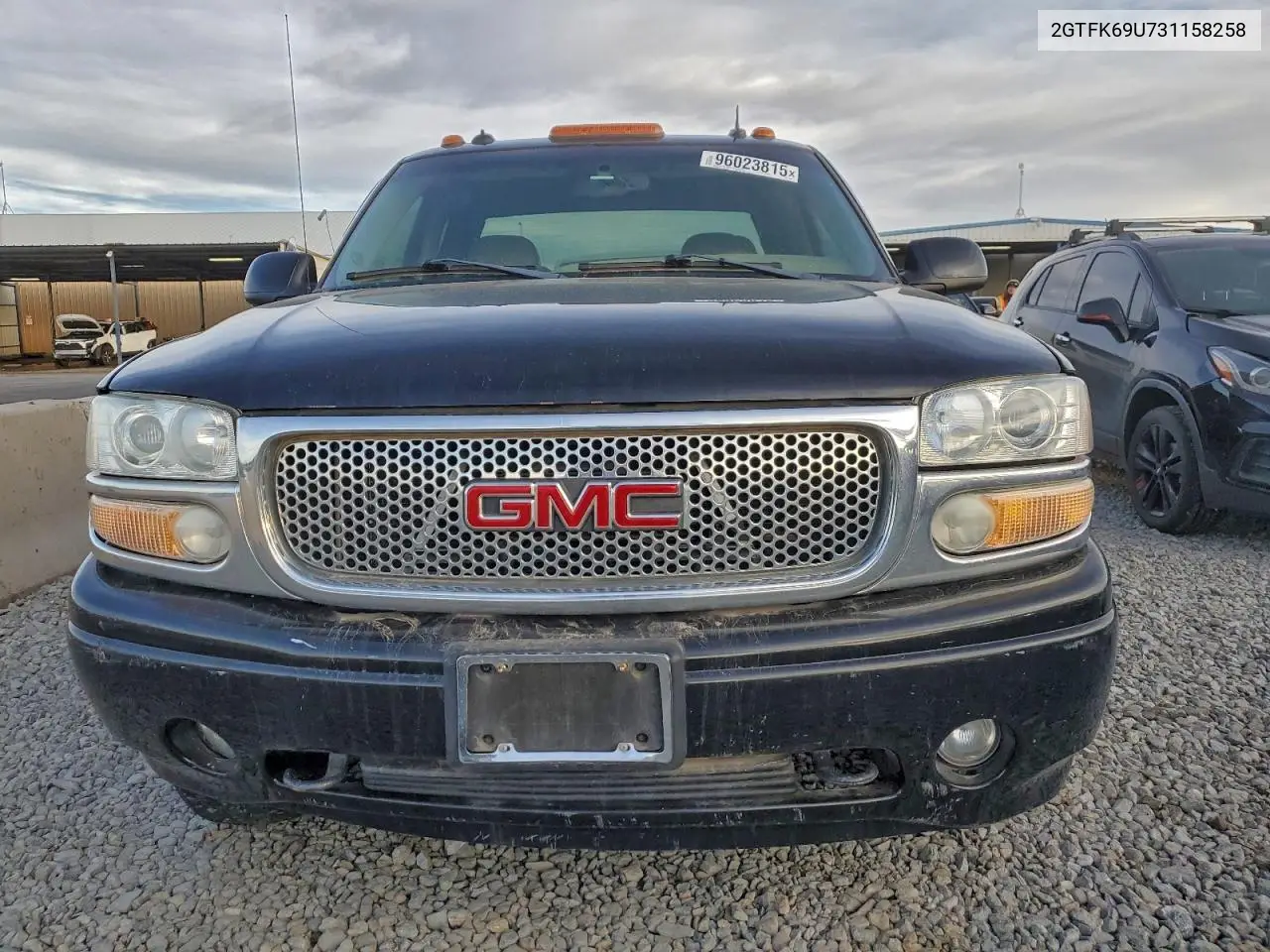 2GTFK69U731158258 2003 GMC Sierra K1500 Denali